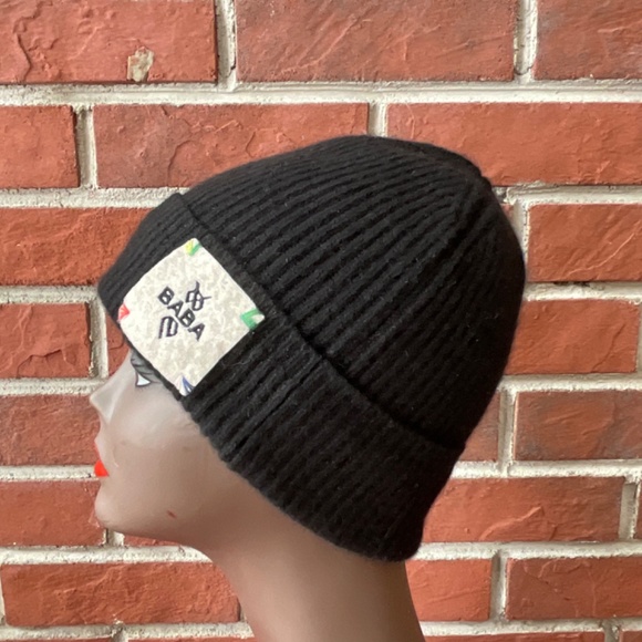 BABA BLACK KNIT  BEANIE O/S UNISEX - Picture 3 of 9